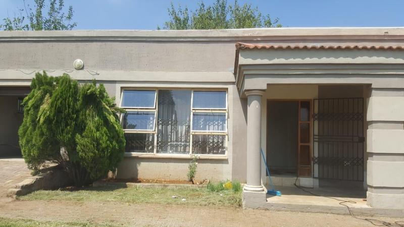 To Let 2 Bedroom Property for Rent in Vaalpark Free State